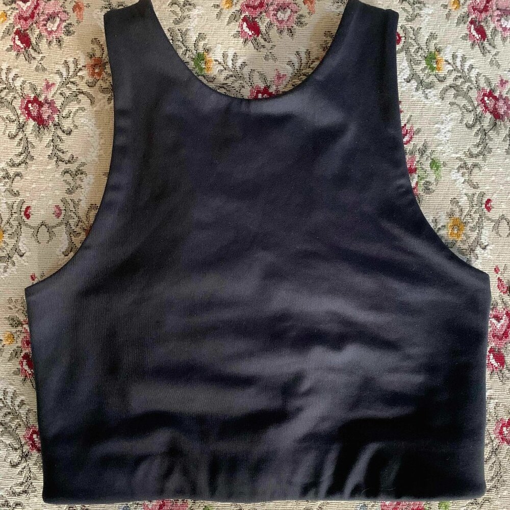 Girlfriend Collective Dylan Tank Bra in Black